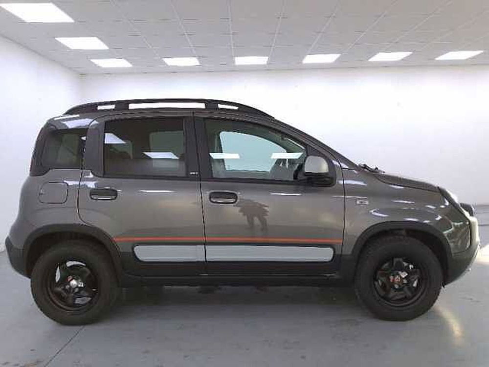 Fiat Panda 1.0 firefly hybrid s&s 70cv 5p.ti nuova a Cuneo (4)