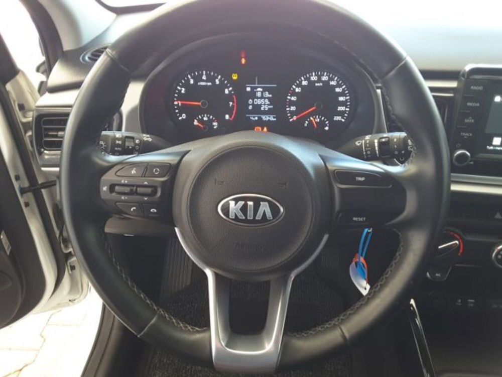 Kia Rio usata a Firenze (8)