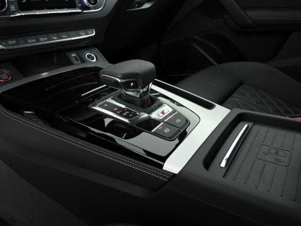 Audi SQ5 Sportback nuova a Vicenza (12)