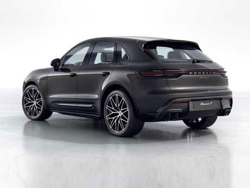 Porsche Macan nuova a Vicenza (2)