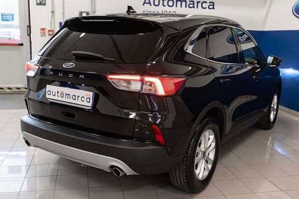 Ford Kuga 1.5 EcoBlue 120 CV 2WD Titanium  del 2020 usata a Silea (2)