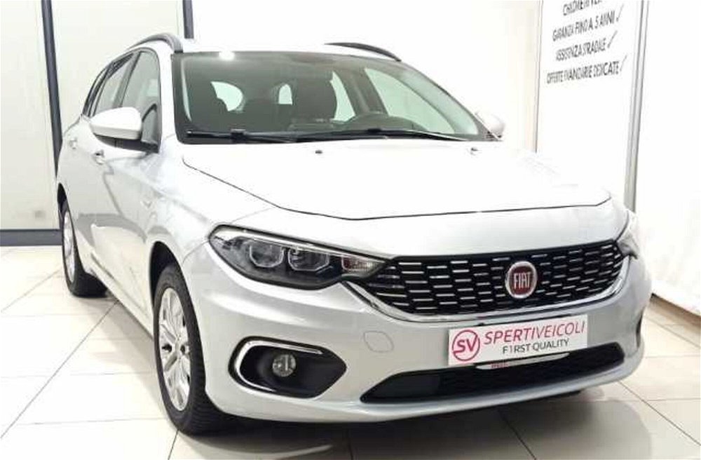 Fiat Tipo Station Wagon Tipo 1.3 Mjt S&S SW Easy Business del 2019 usata a Maglie