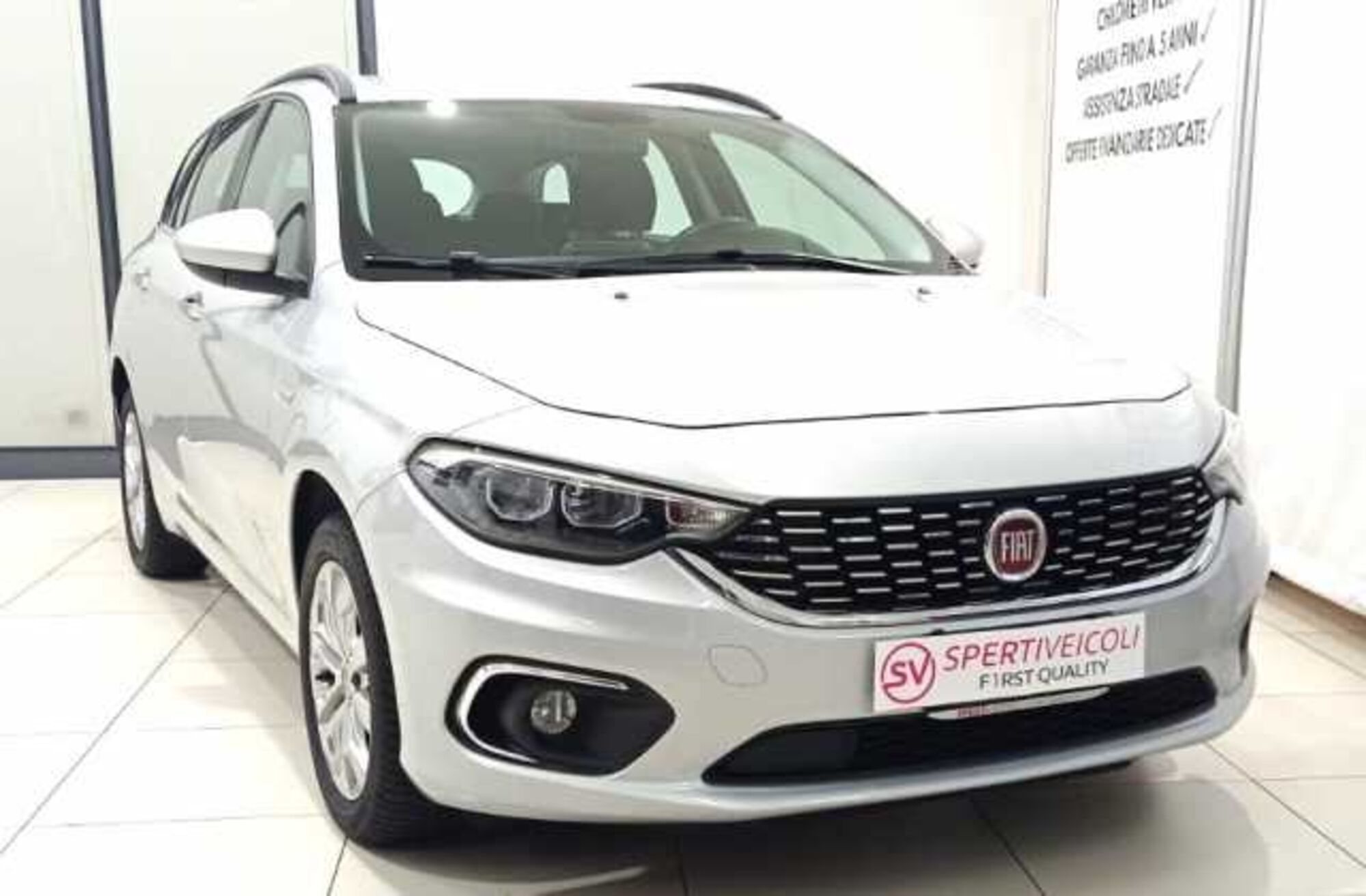 Fiat Tipo Station Wagon Tipo 1.3 Mjt S&amp;S SW Easy Business del 2019 usata a Maglie