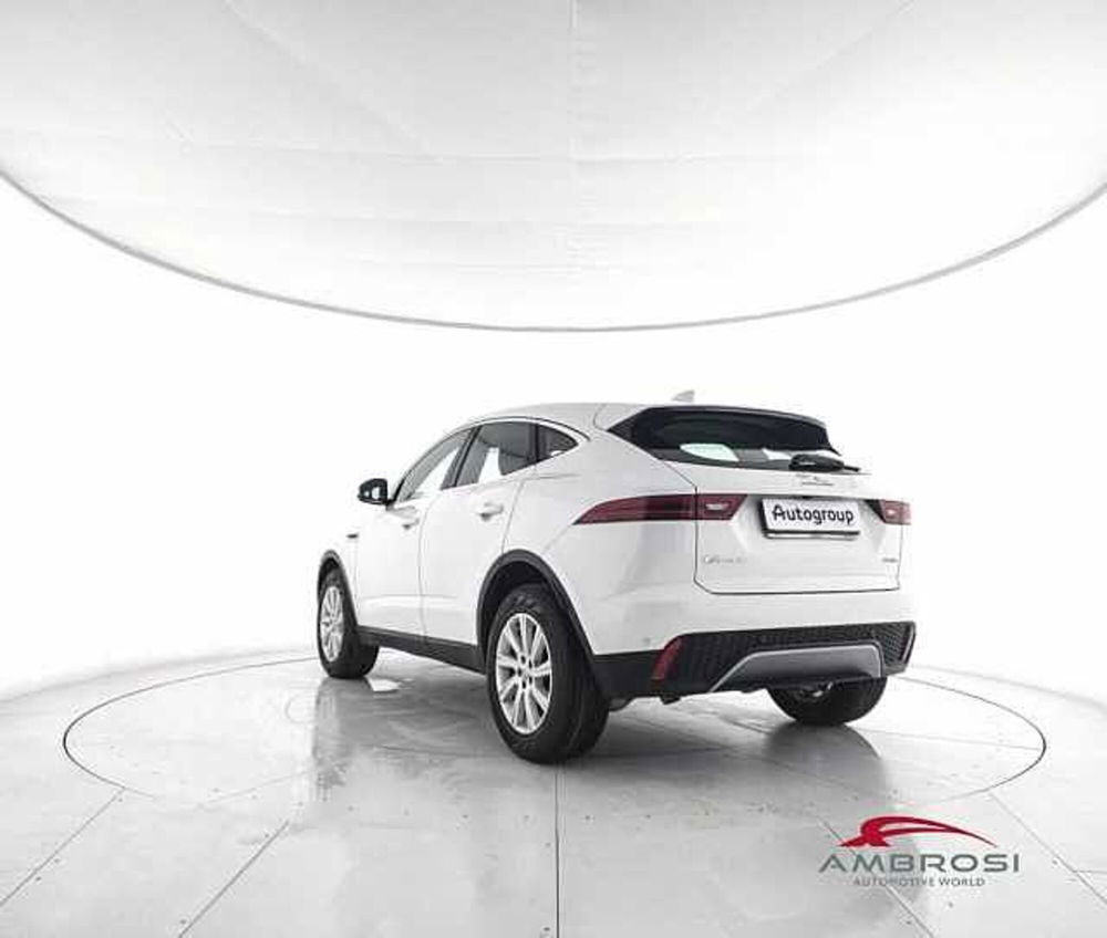 Jaguar E-Pace 2.0D 150 CV  del 2018 usata a Corciano (4)