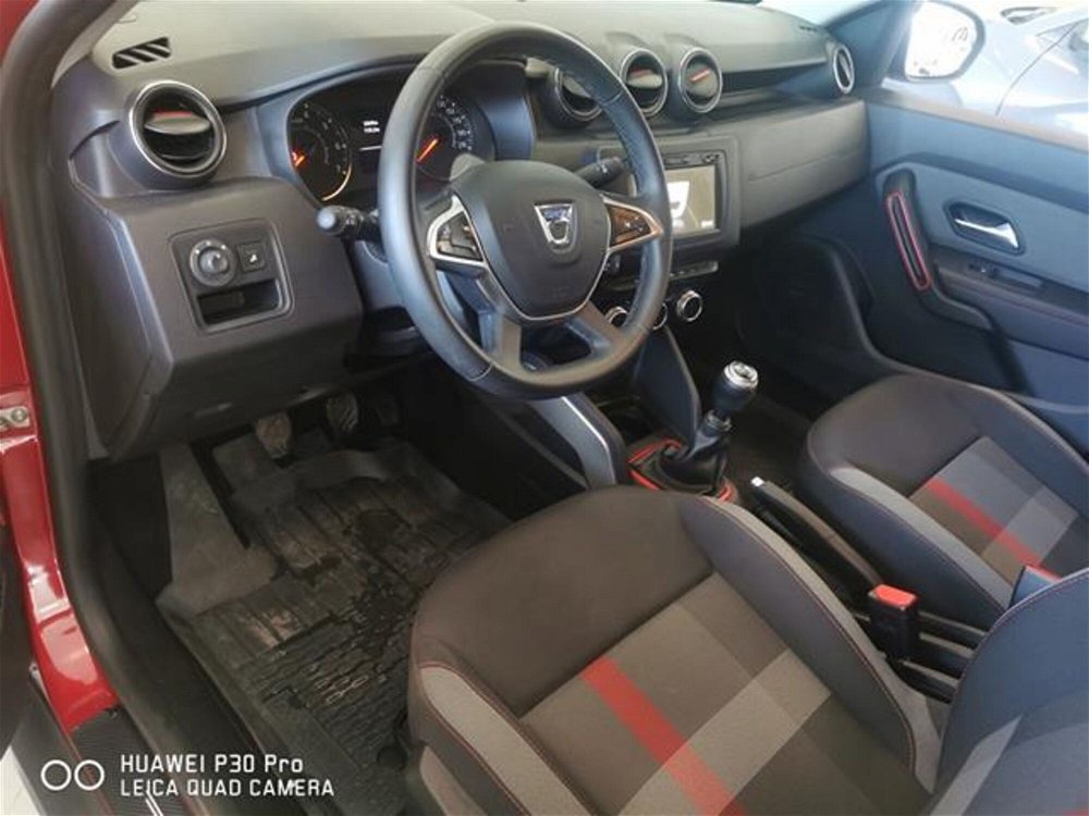 Dacia Duster 1.3 TCe 150 CV FAP 4x2 Techroad del 2019 usata a Brindisi (2)