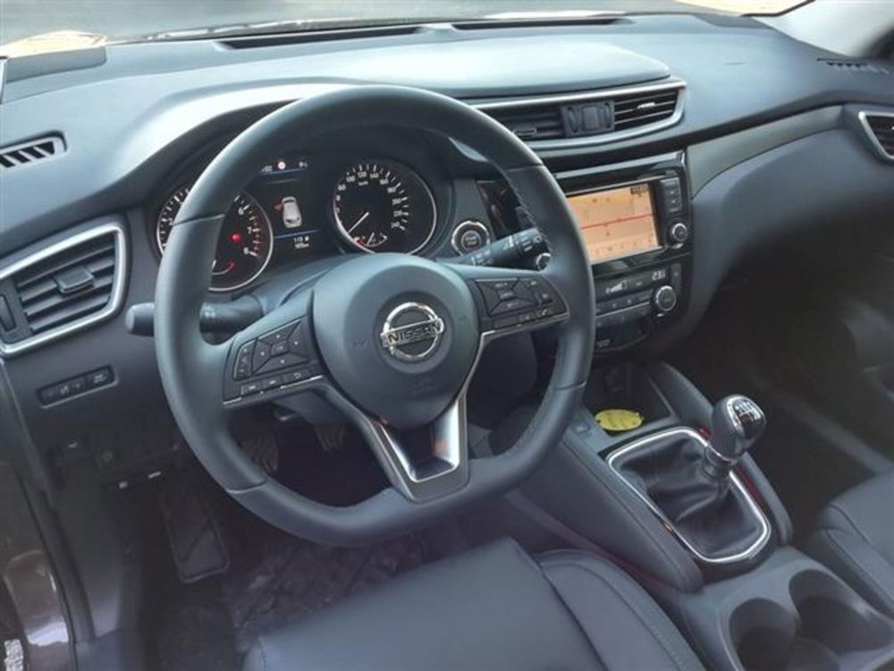 Nissan Qashqai nuova a Asti (12)