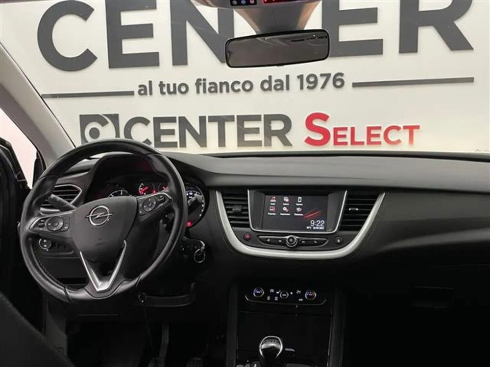 Opel Grandland X usata a Napoli (9)