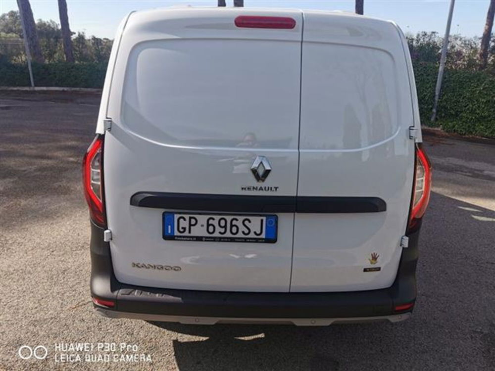 Renault Kangoo E-Tech Electric EV45 11 kW PC-TN Open Sesame Advance nuova a Brindisi (3)