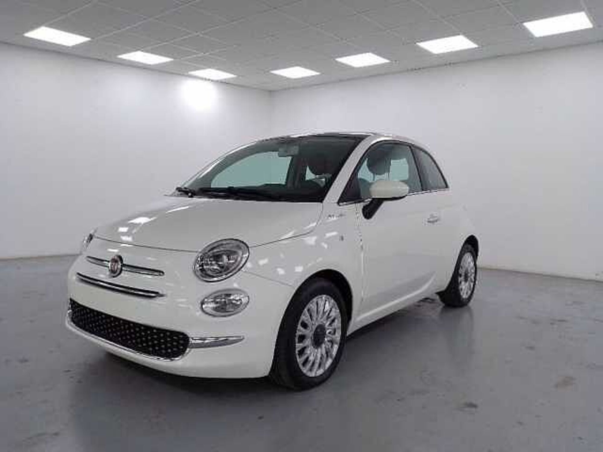 Fiat 500 1.0 hybrid Dolcevita 70cv del 2021 usata a Cuneo