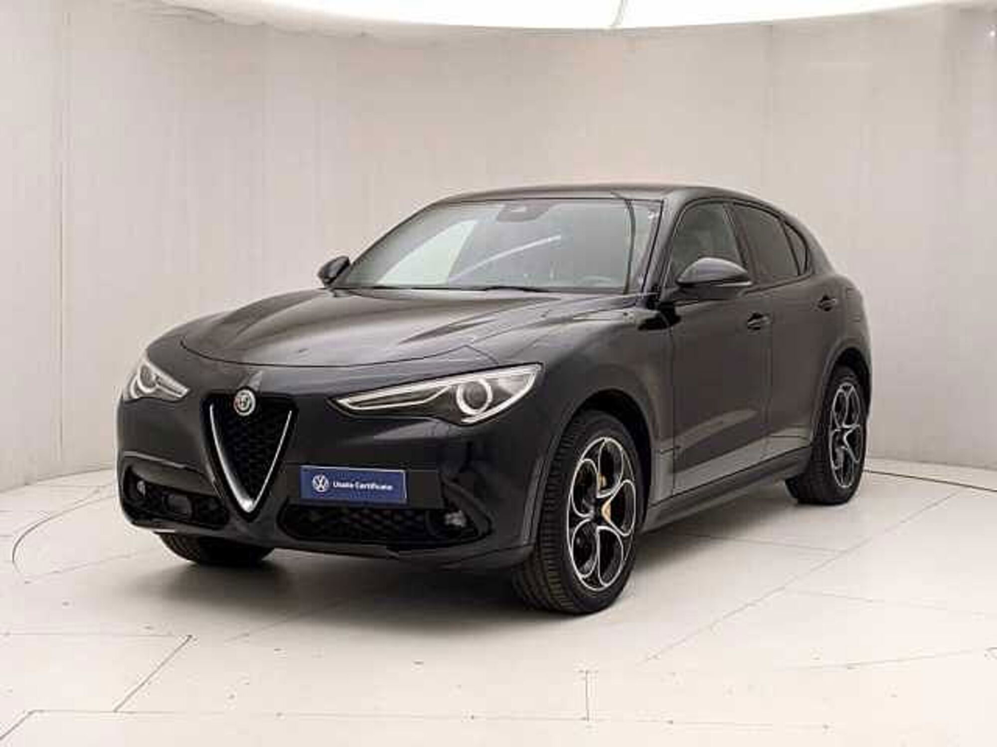 Alfa Romeo Stelvio Stelvio 2.2 Turbodiesel 150 CV AT8 RWD Business del 2019 usata a Pesaro