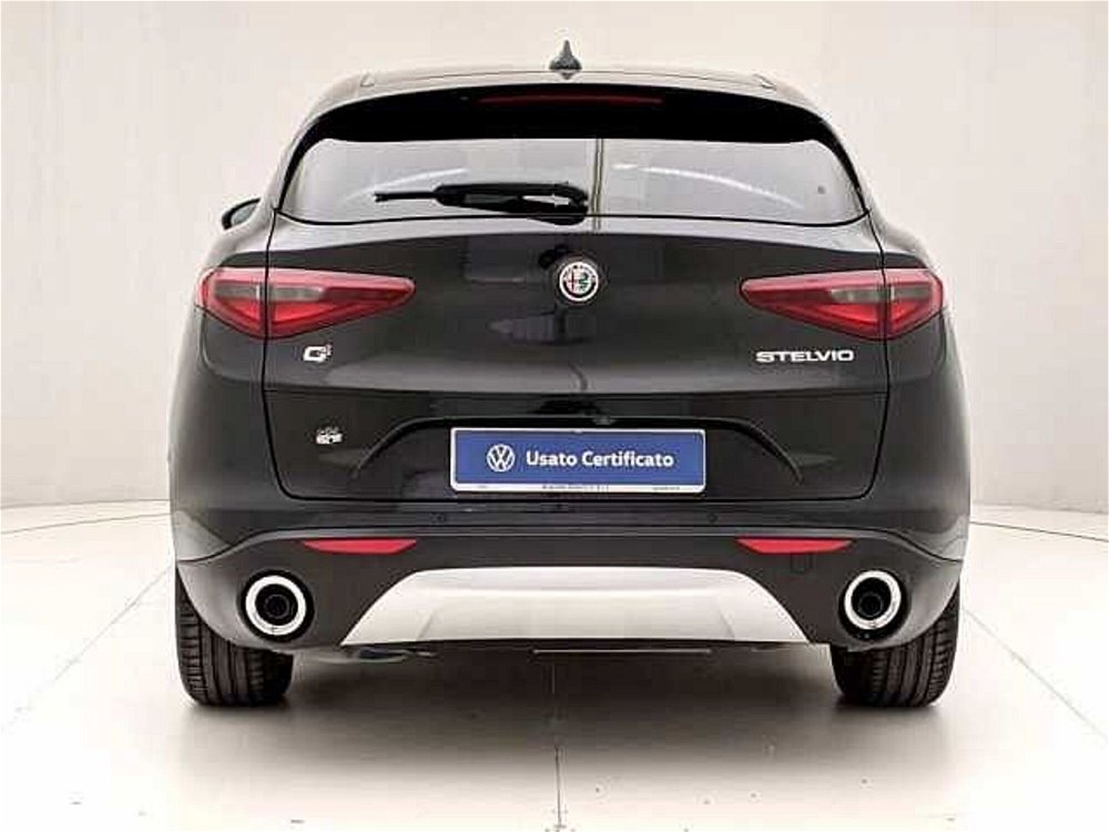 Alfa Romeo Stelvio Stelvio 2.2 Turbodiesel 190 CV AT8 Q4 Business  del 2020 usata a Pesaro (5)