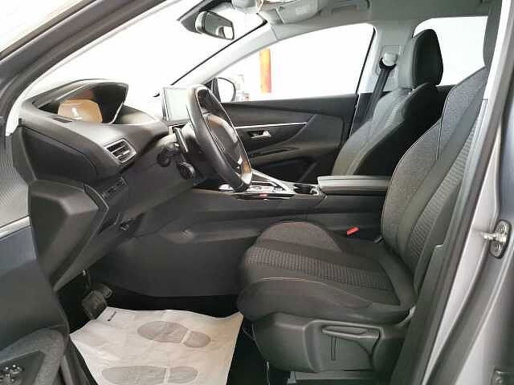 Peugeot 3008 usata a Chieti (10)