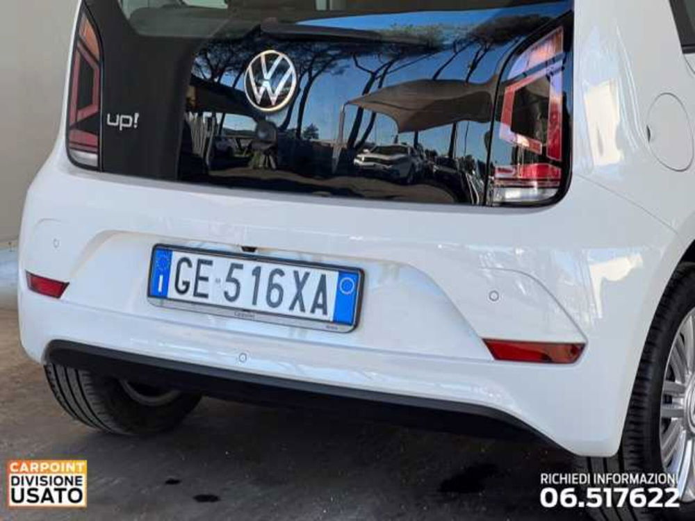 Volkswagen up! usata a Roma (17)