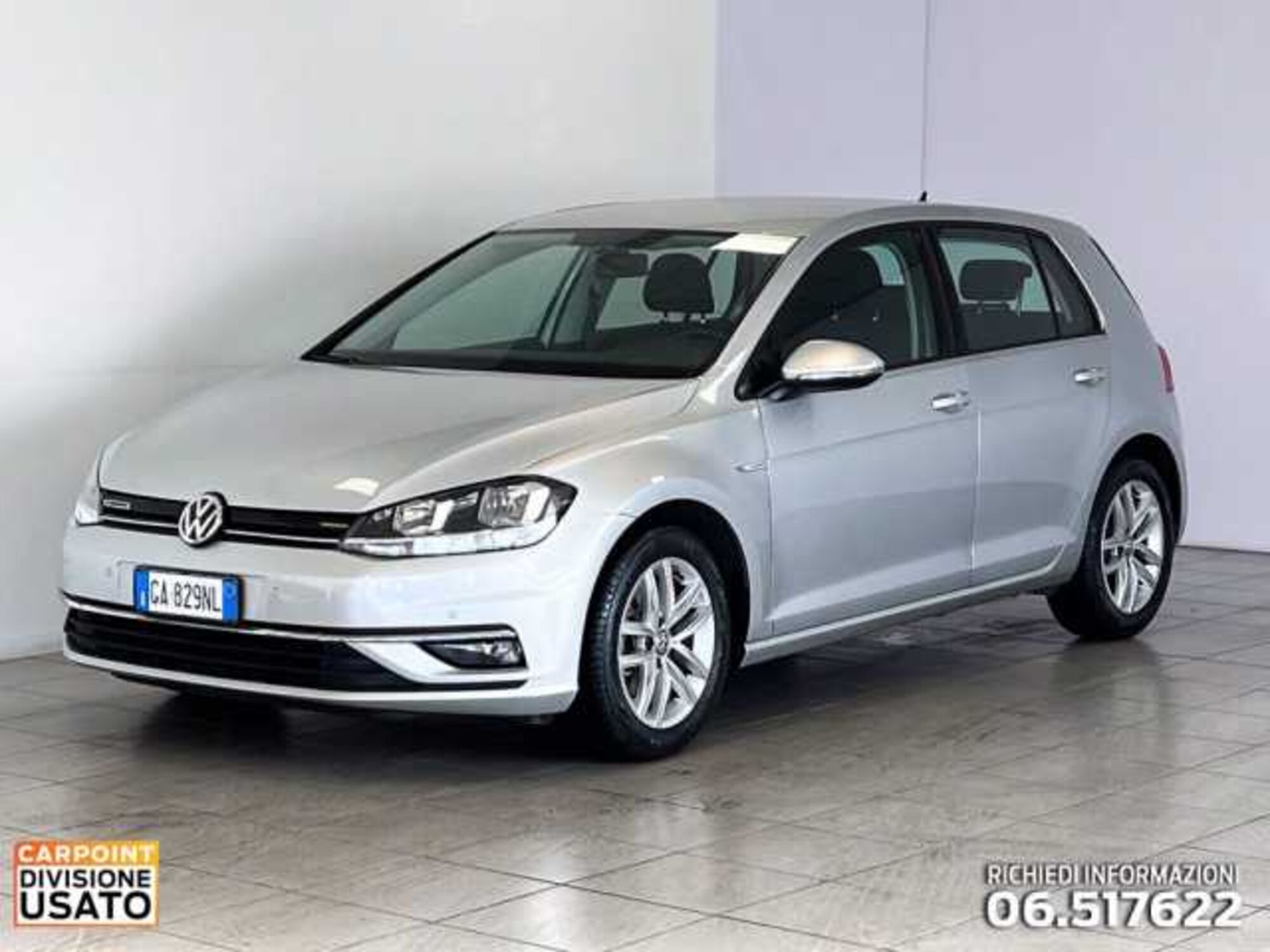 Volkswagen Golf 1.5 TGI DSG Life del 2020 usata a Roma