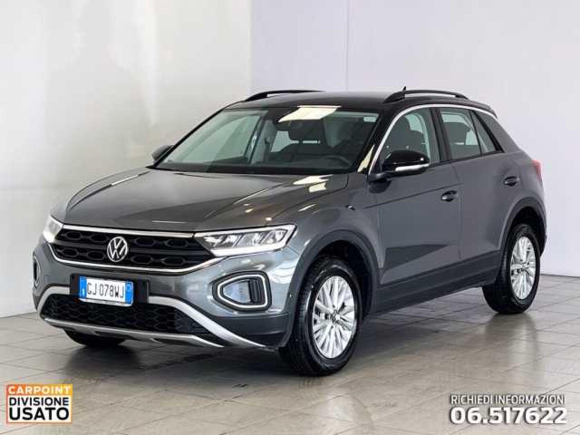 Volkswagen T-Roc 2.0 tdi Life 115cv del 2022 usata a Roma