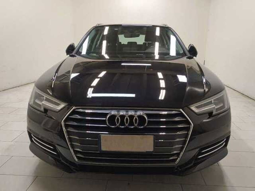 Audi A4 Avant 2.0 TDI 190 CV Sport del 2017 usata a Cuneo (2)