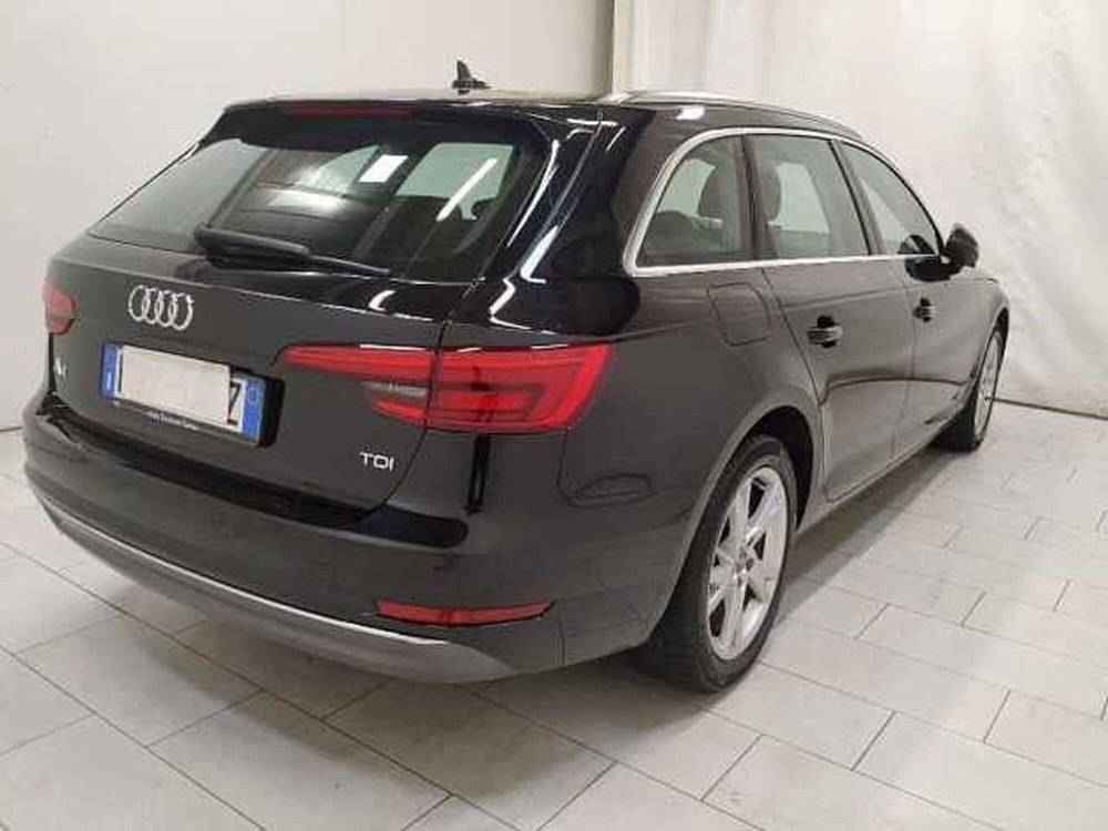 Audi A4 Avant 2.0 TDI 190 CV Sport del 2017 usata a Cuneo (4)