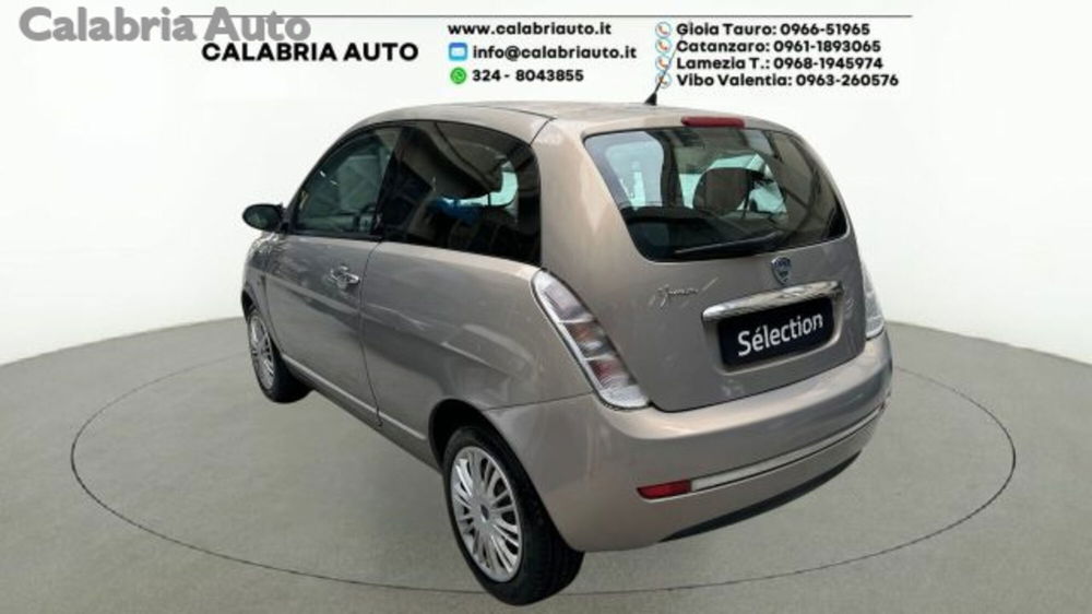 Lancia Ypsilon usata a Reggio Calabria (4)