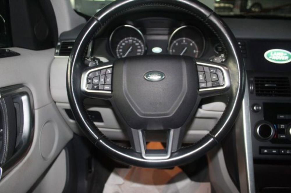 Land Rover Discovery Sport usata a Terni (12)