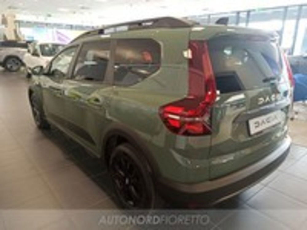 Dacia Jogger Jogger 1.0 tce Extreme UP Gpl 100cv 7p.ti del 2023 usata a Pordenone (2)