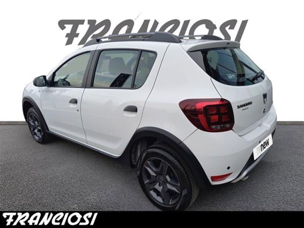 Dacia Sandero Stepway 1.5 dCi 90CV  del 2017 usata a Mirandola (3)