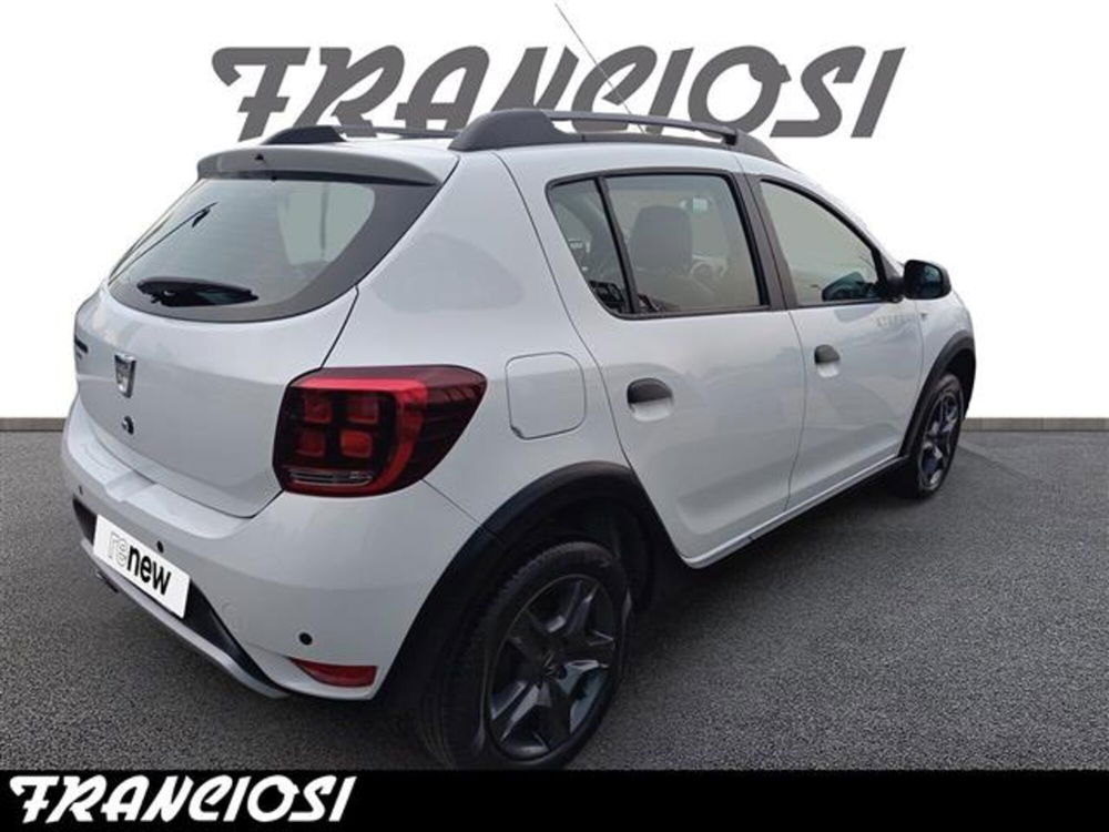 Dacia Sandero Stepway 1.5 dCi 90CV  del 2017 usata a Mirandola (4)