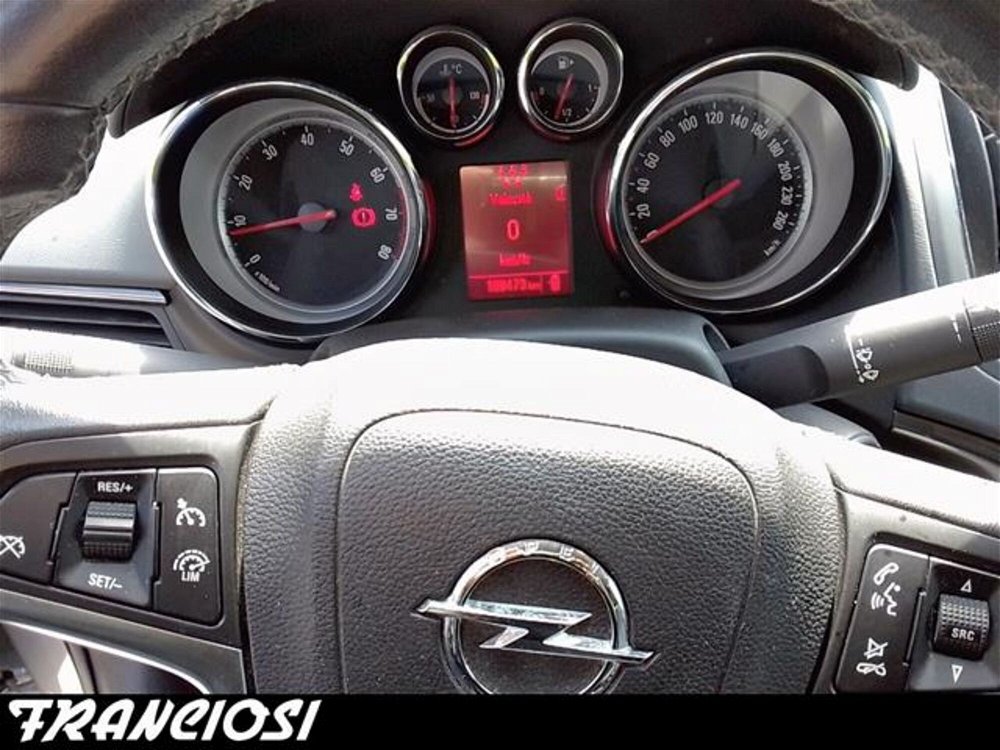 Opel Zafira Tourer 1.6 Turbo EcoM 150CV Cosmo  del 2014 usata a Mirandola (5)