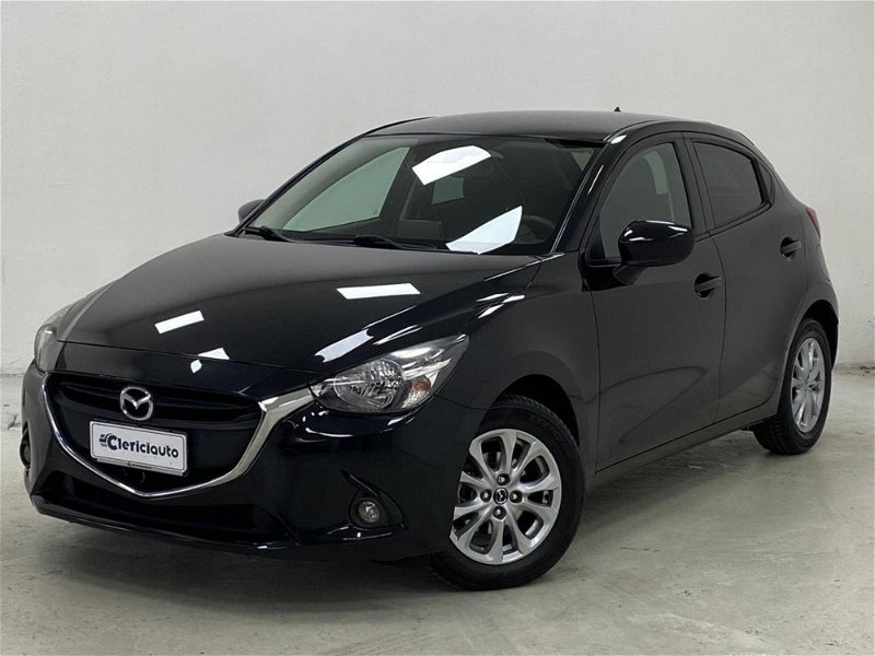 Mazda Mazda2 1.5 Skyactiv-D 105 CV Evolve my 15 del 2017 usata a Lurate Caccivio
