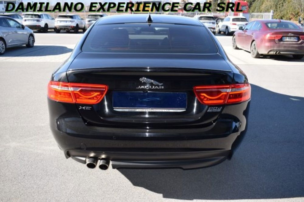 Jaguar XE usata a Cuneo (7)