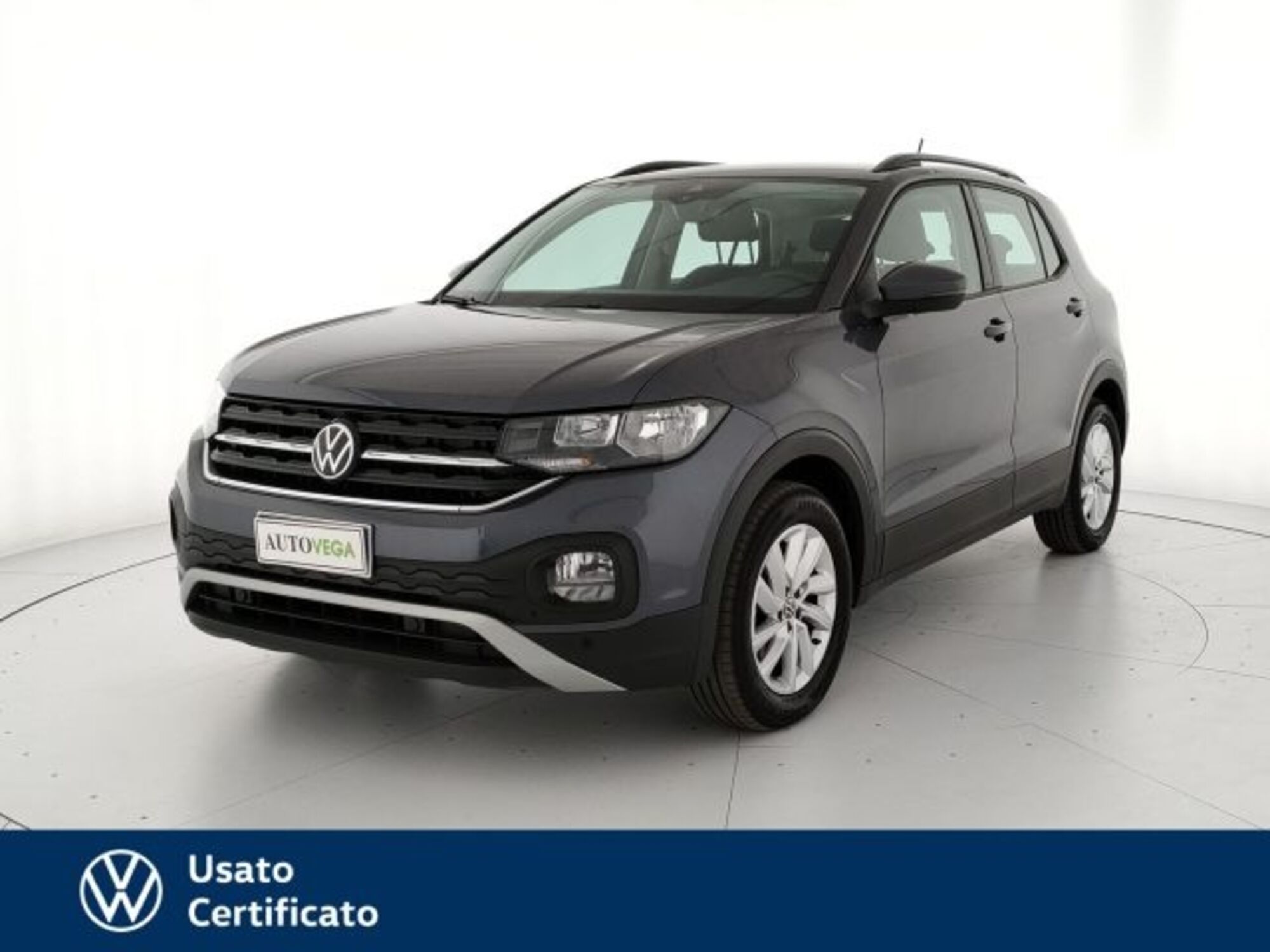 Volkswagen T-Cross 1.0 tsi Life 95cv del 2022 usata a Arzignano