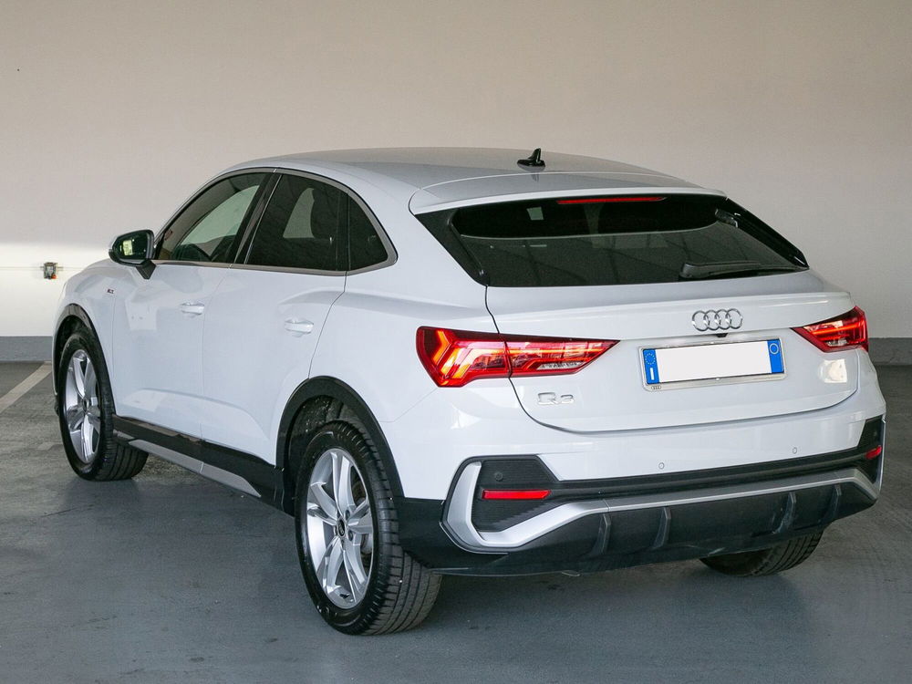 Audi Q3 Sportback 35 TDI quattro S tronic S line edition  del 2021 usata a Catania (3)