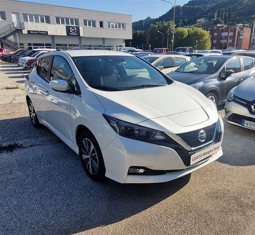 Nissan Leaf Acenta 40 kWh  del 2021 usata a Trento (2)