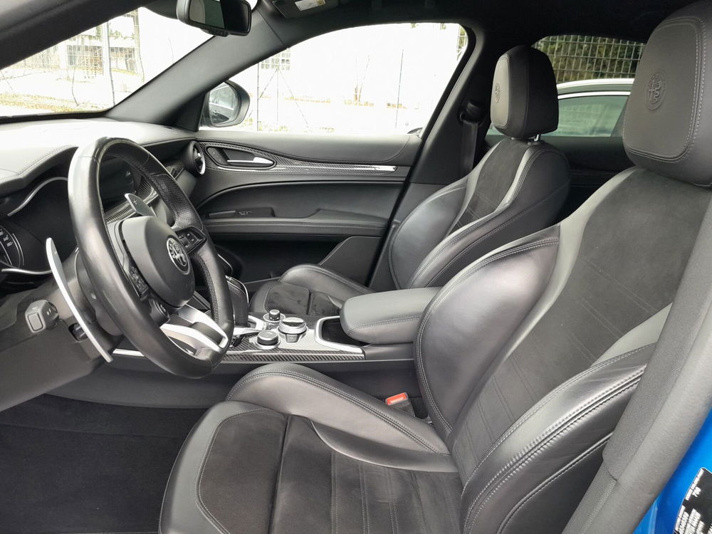 Alfa Romeo Stelvio usata a Ancona (9)