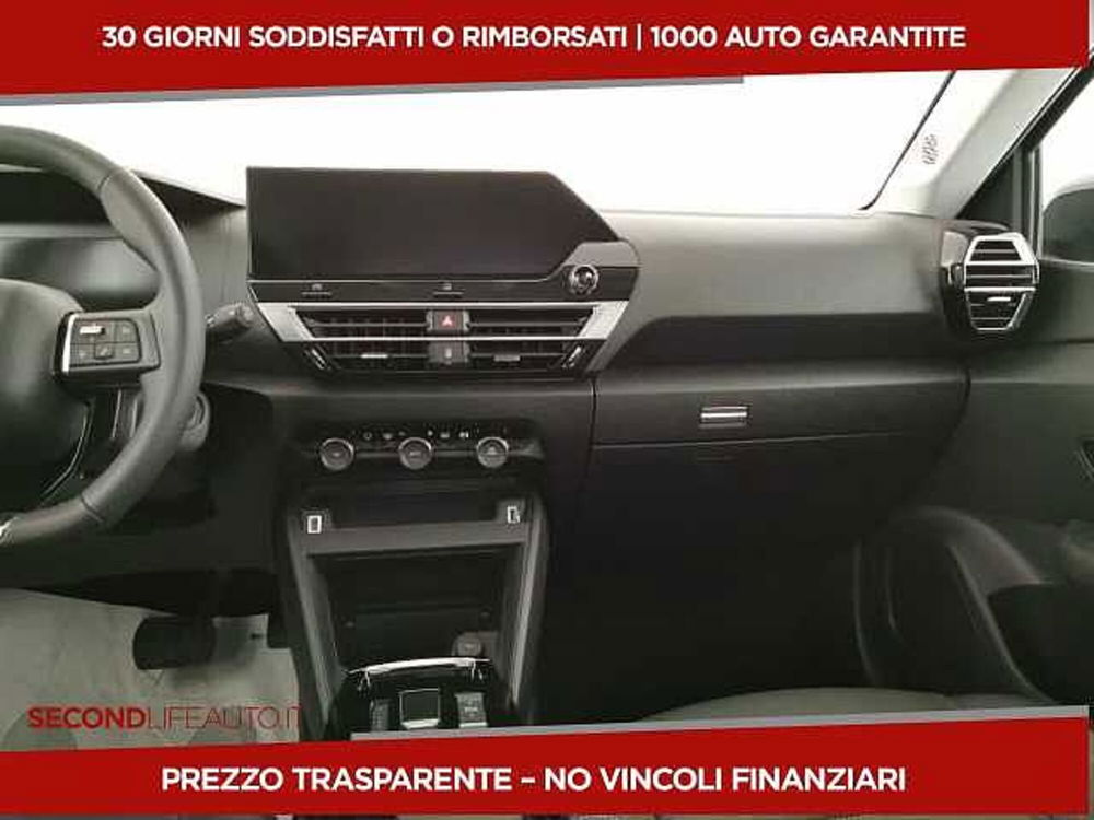 Citroen e-C4 X nuova a Chieti (11)