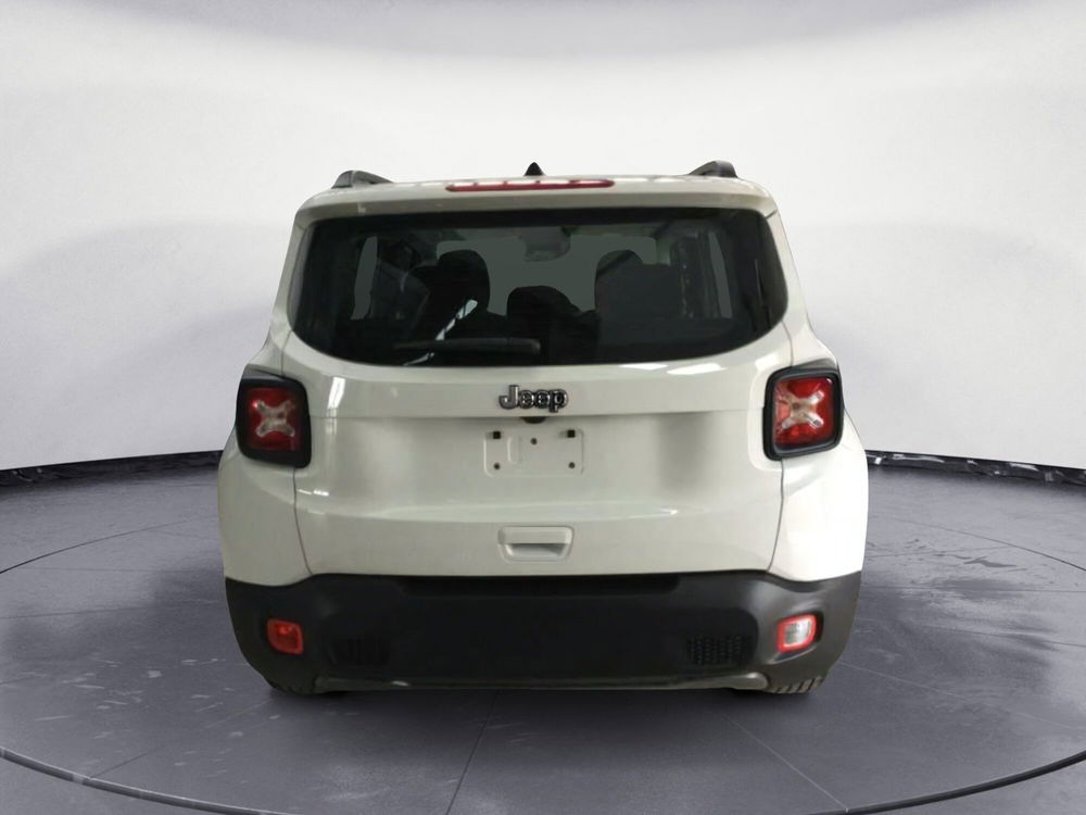 Jeep Renegade nuova a Brindisi (5)