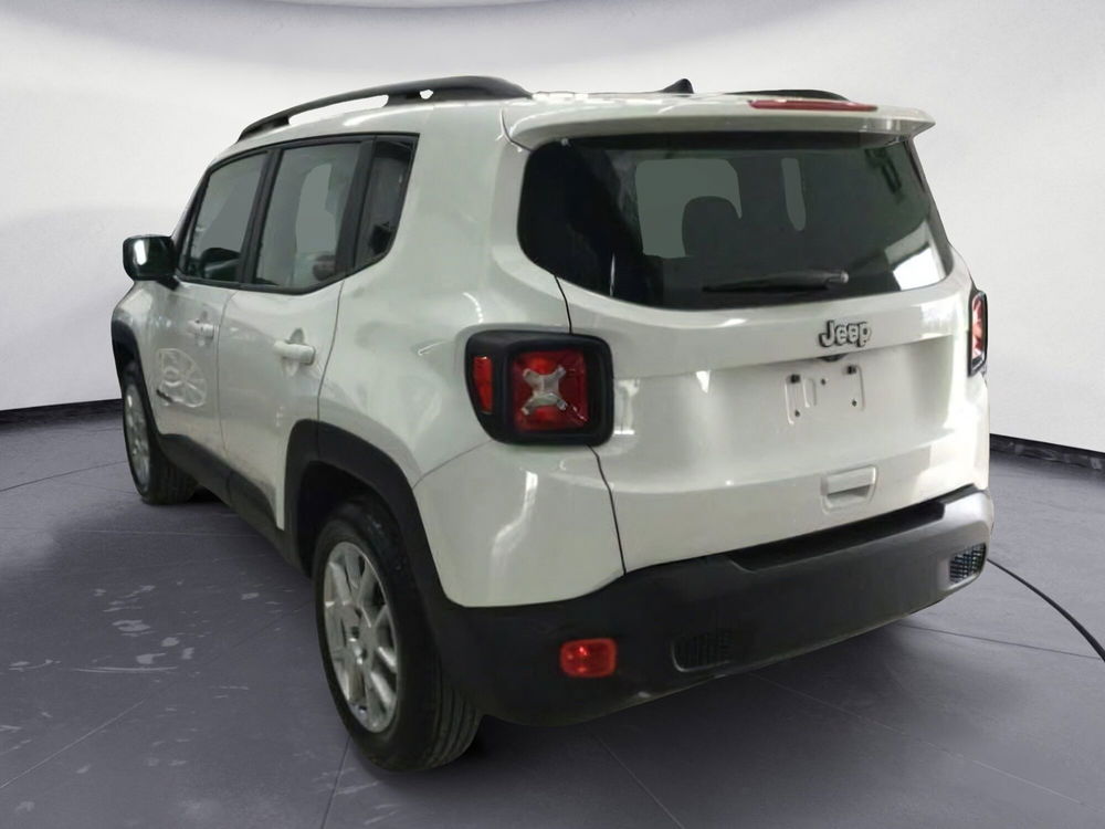 Jeep Renegade nuova a Brindisi (6)