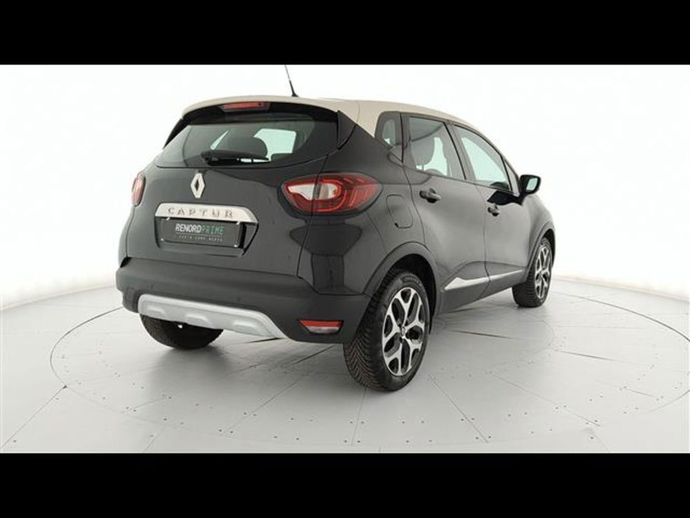 Renault Captur usata a Milano (5)