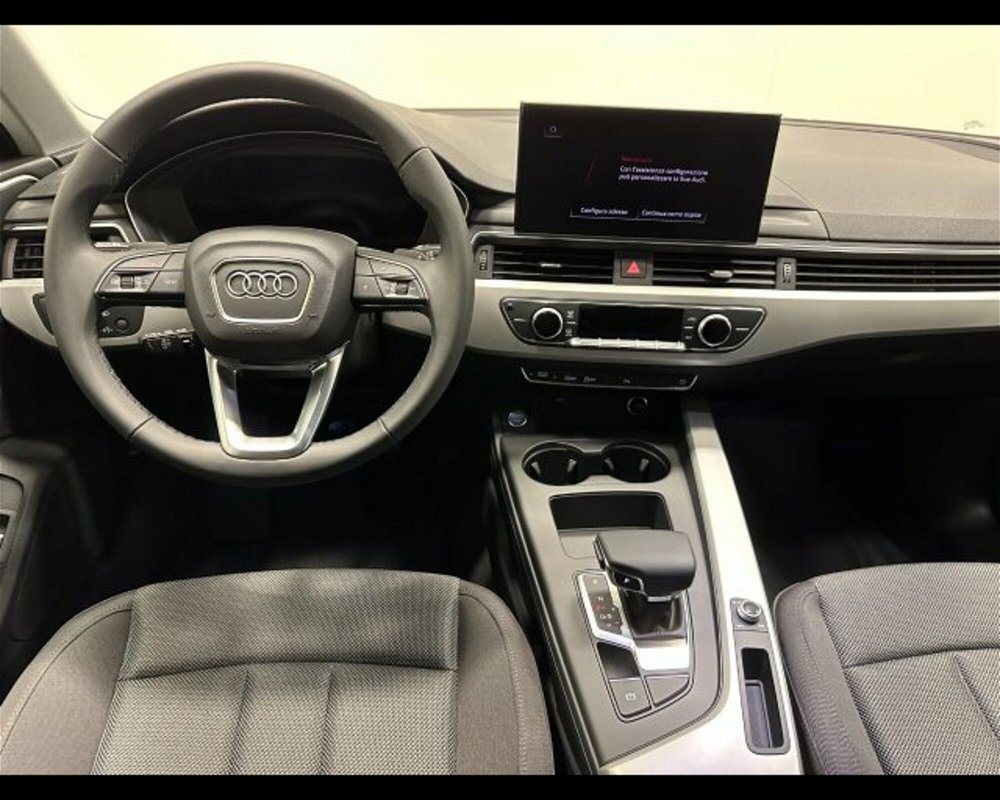 Audi A4 Avant 35 2.0 tdi mhev Business Advanced 163cv s-tronic nuova a Conegliano (3)