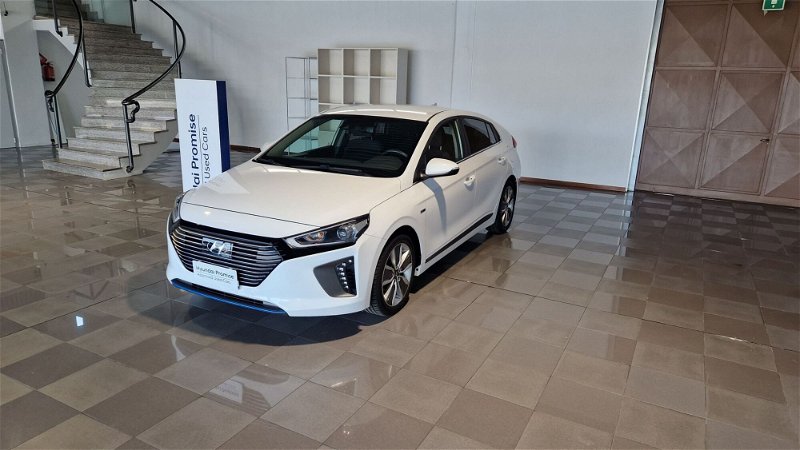 Hyundai Ioniq Hybrid DCT Style  del 2018 usata a Caresanablot