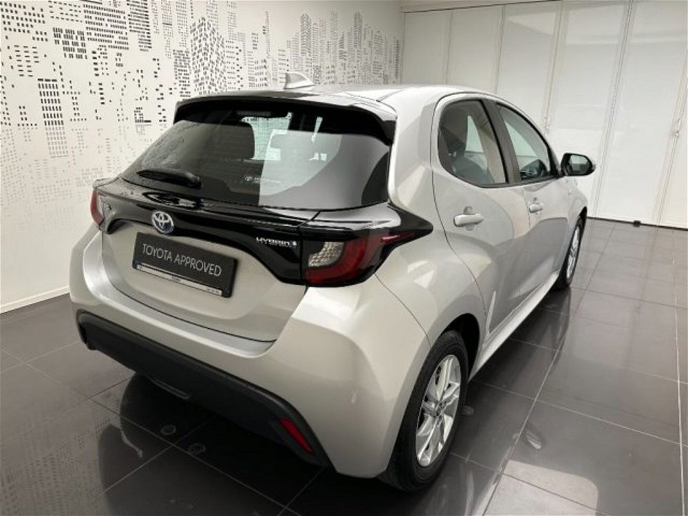 Toyota Yaris Active del 2021 usata a Cuneo (3)