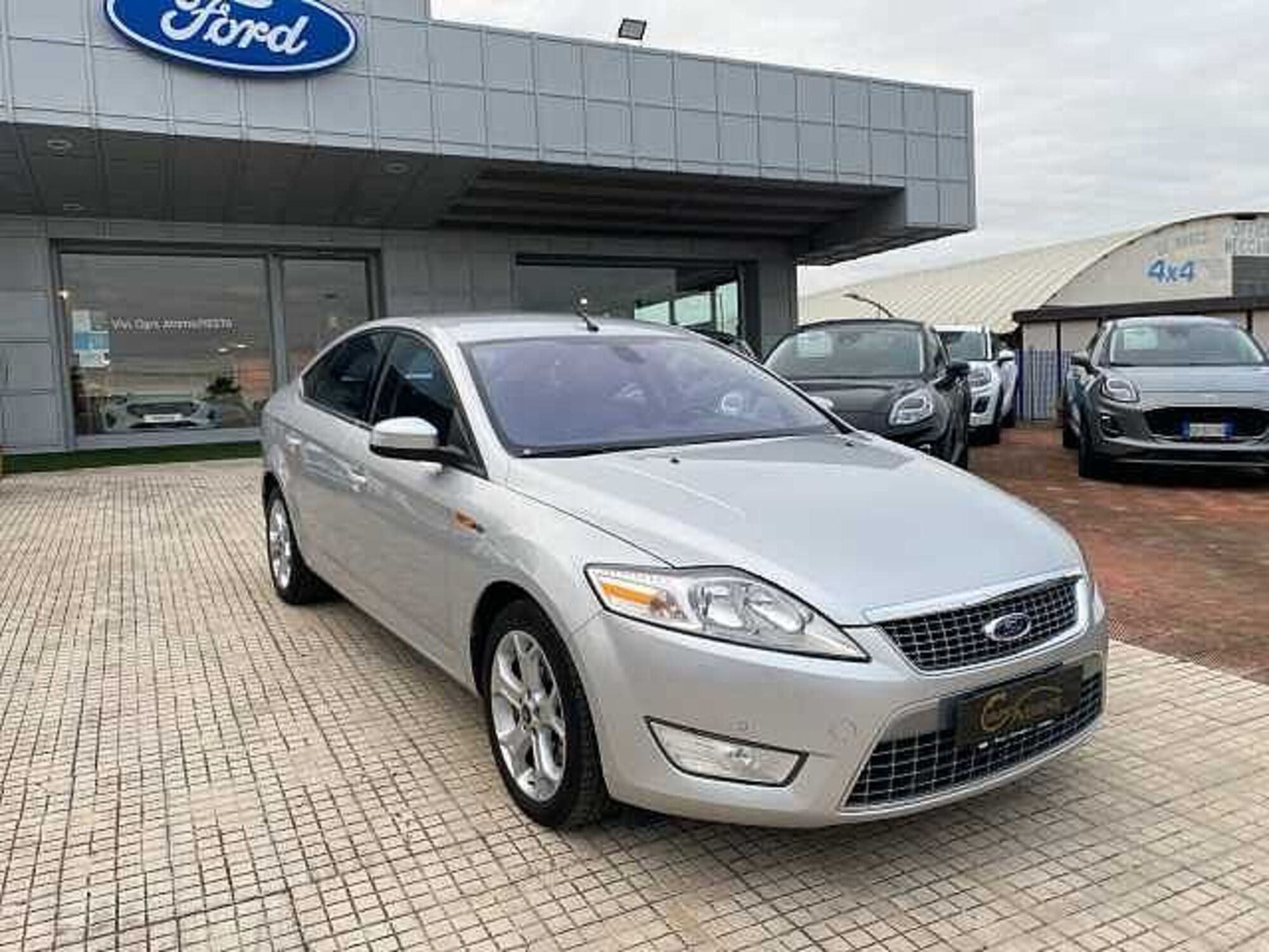 Ford Mondeo 2.3 161 CV 6tronic 4 porte Titanium  del 2010 usata a Corigliano Calabro