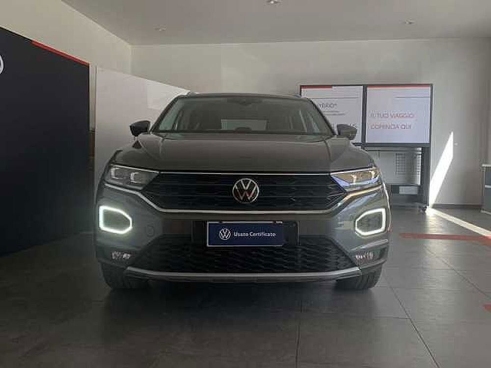 Volkswagen T-Roc 2.0 tdi Style 4motion 150cv dsg del 2020 usata a Rende (3)