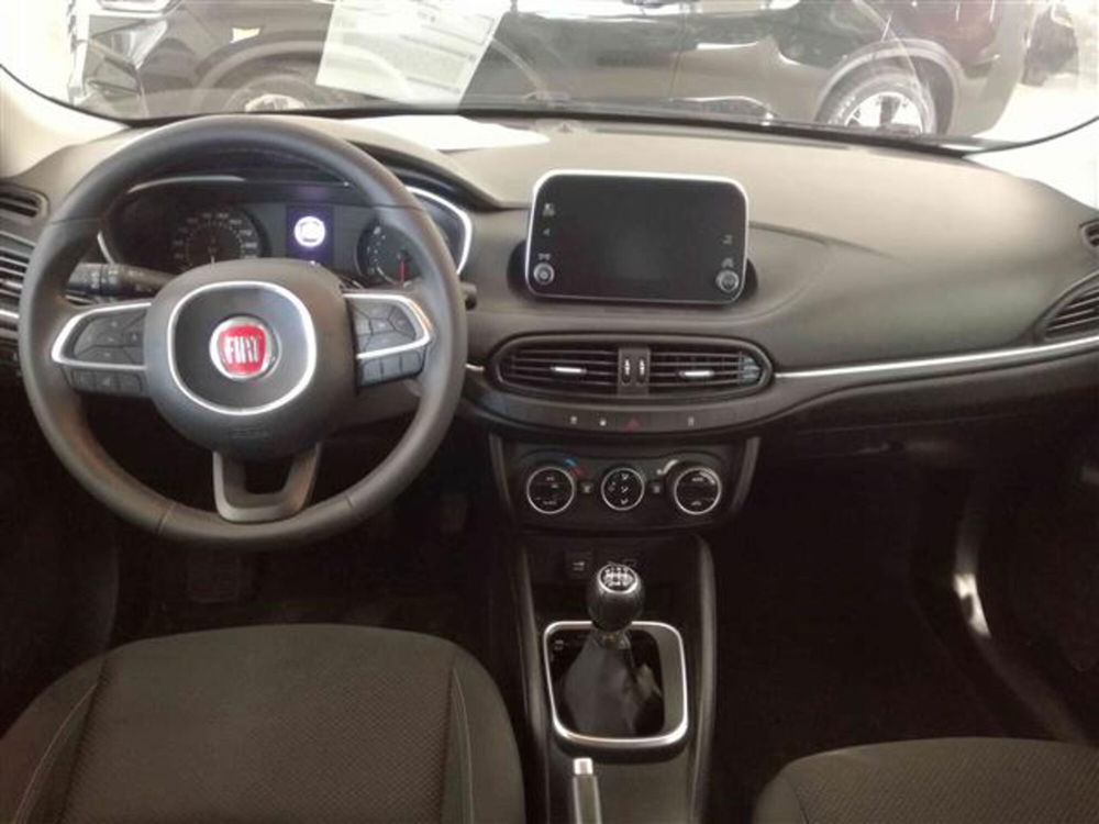 Fiat Tipo Station Wagon usata a Napoli (7)