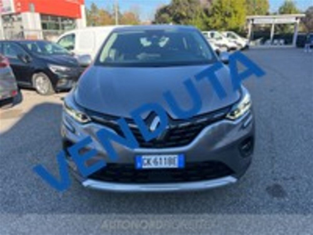 Renault Captur TCe 100 CV GPL Intens  del 2022 usata a Pordenone (2)
