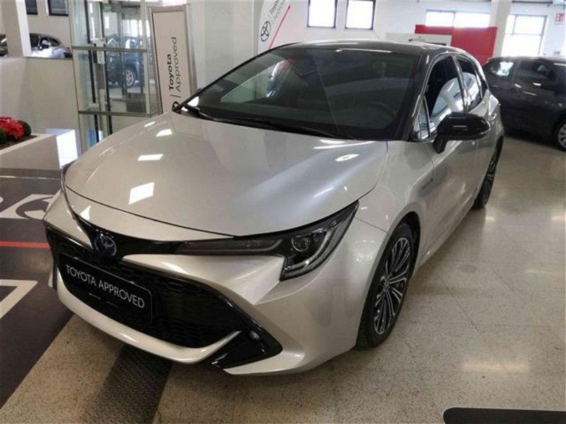 Toyota Corolla 1.8 Hybrid Style  del 2019 usata a Napoli