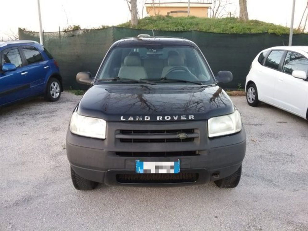 Land Rover Freelander 2.0 Td4 16V cat 3p. Softb. SE  del 2003 usata a Macerata (2)