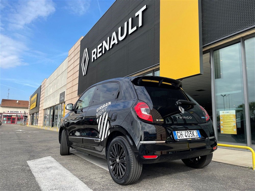 Renault Twingo Electric Urban Night del 2022 usata a Parma (3)
