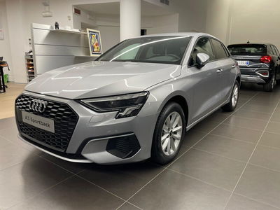 Audi A3 Sportback 35 TFSI Business  nuova a Martina Franca