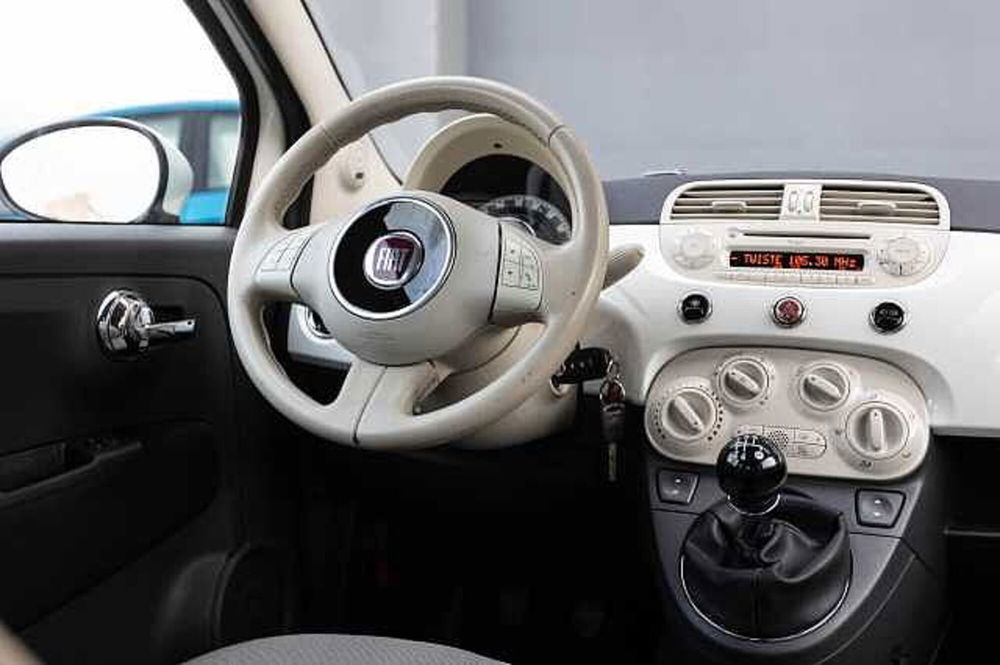 Fiat 500C Cabrio usata a Treviso (10)