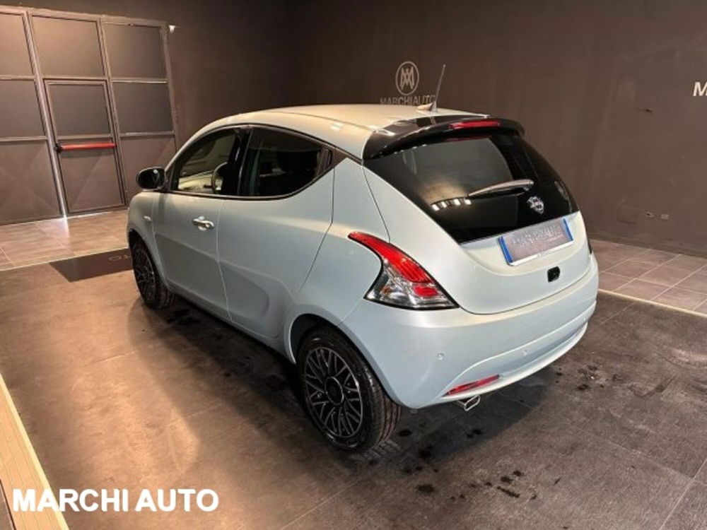 Lancia Ypsilon nuova a Perugia (7)